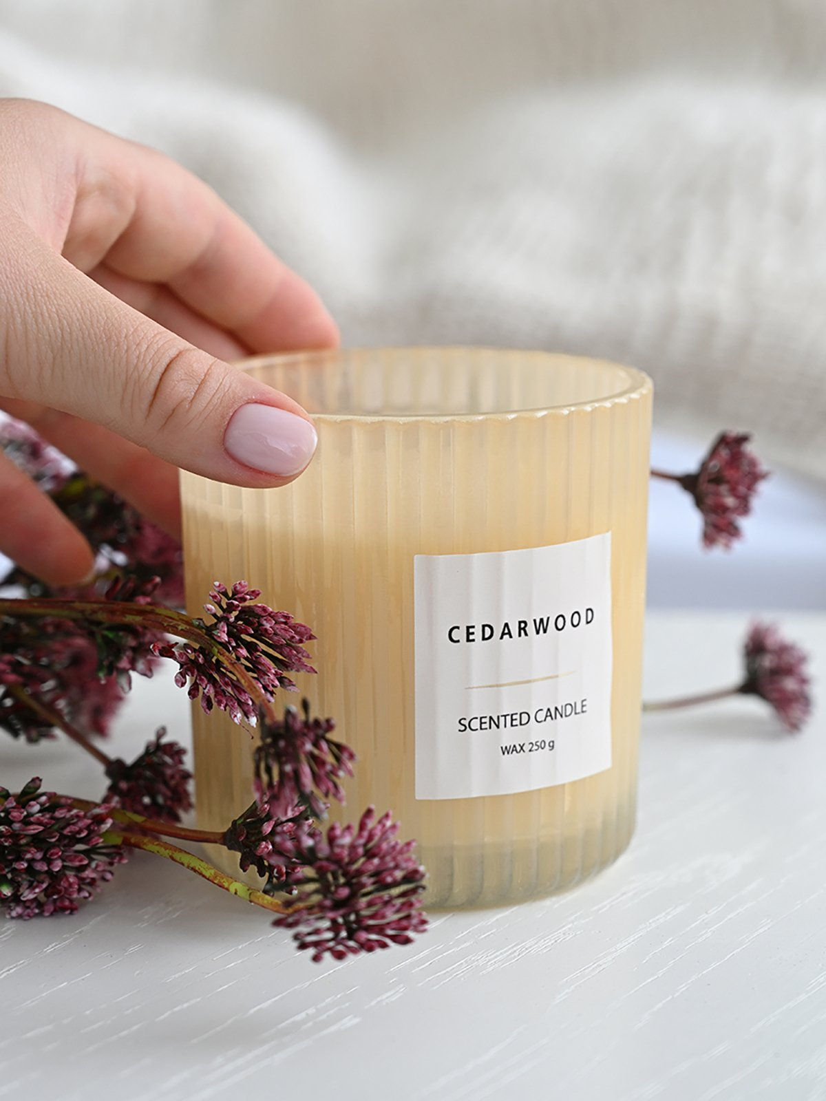 Свічка ароматична "IVORY CEDAR WOOD ORANGE"