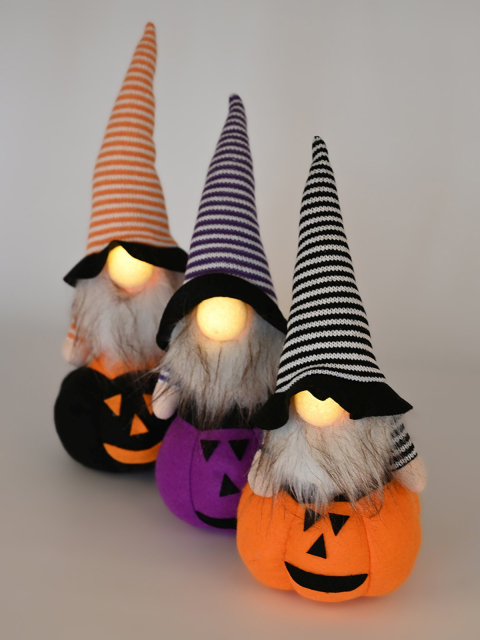 Игрушка мягкая с подсветкой "HALLOWEEN GNOME"