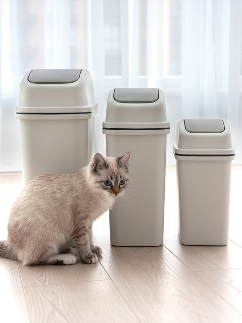 Відро для сміття з кришкою 10L